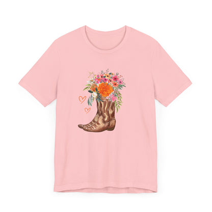 👢COWBOY BOOT Floral Tee🌸