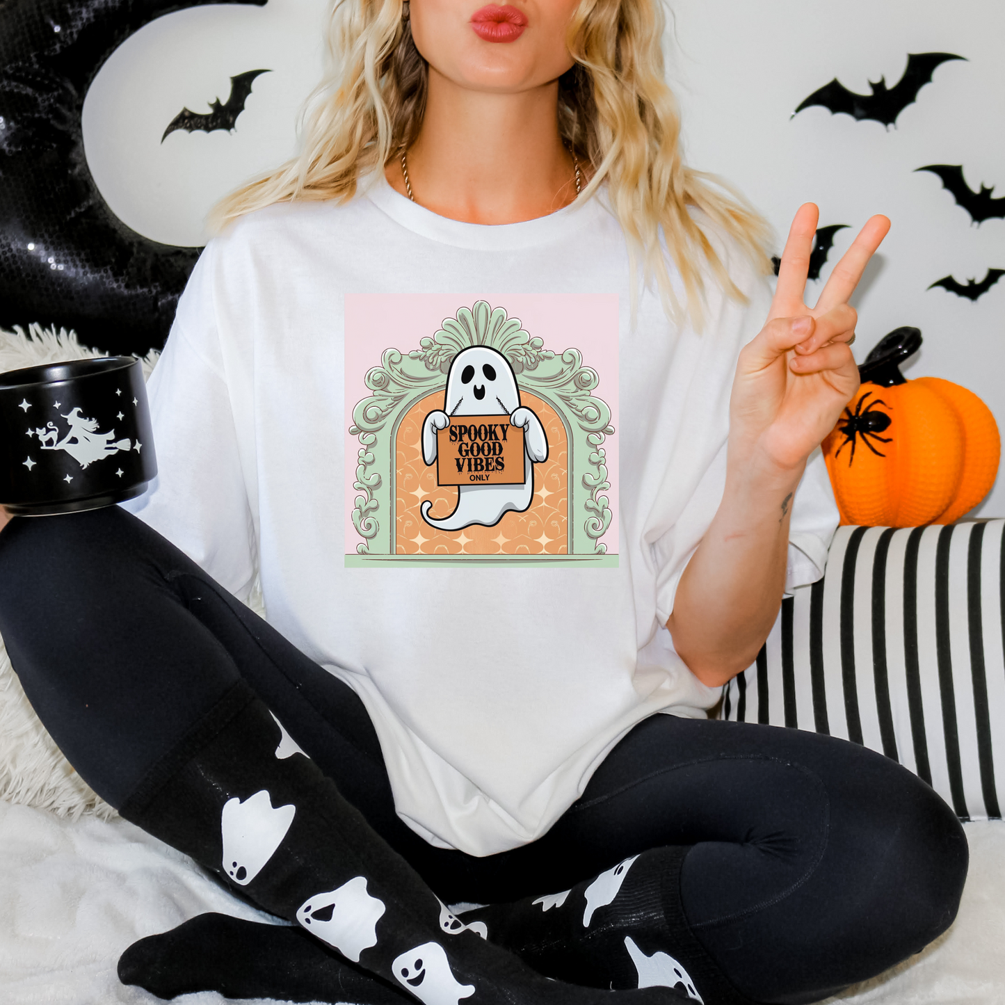 👻 SPOOKY GOOD VIBES ONLY Unisex Tee